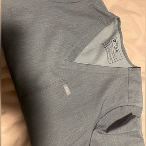 Heather grey figs top